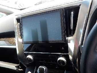 TOYOTA ALPHARD 2017 Image 8