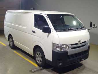TOYOTA HIACE 2014 Image 3