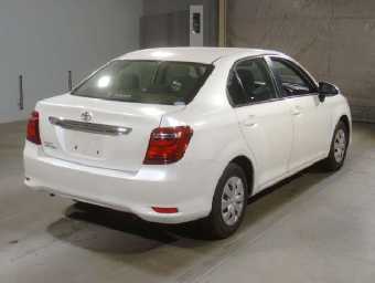 TOYOTA COROLLA AXIO 2018 Image 2
