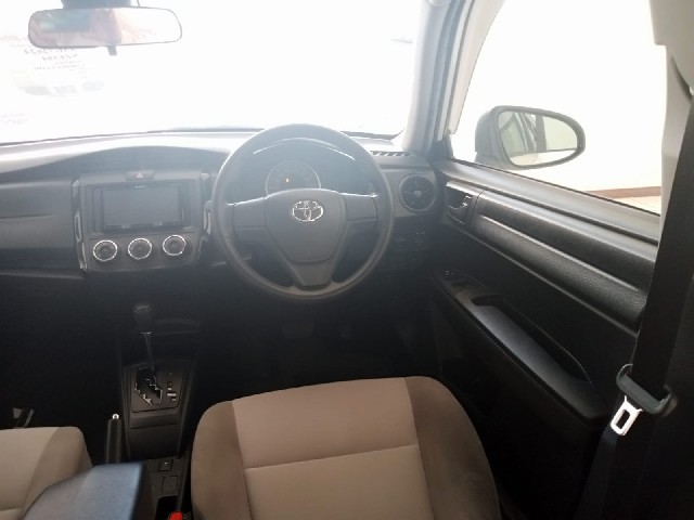 TOYOTA COROLLA AXIO 2017 Image 23