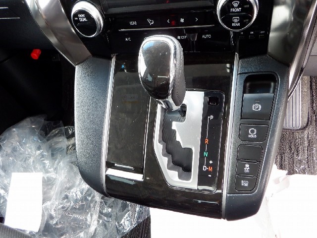 TOYOTA VELLFIRE 2017 Image 20