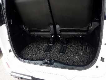 TOYOTA VELLFIRE 2017 Image 18