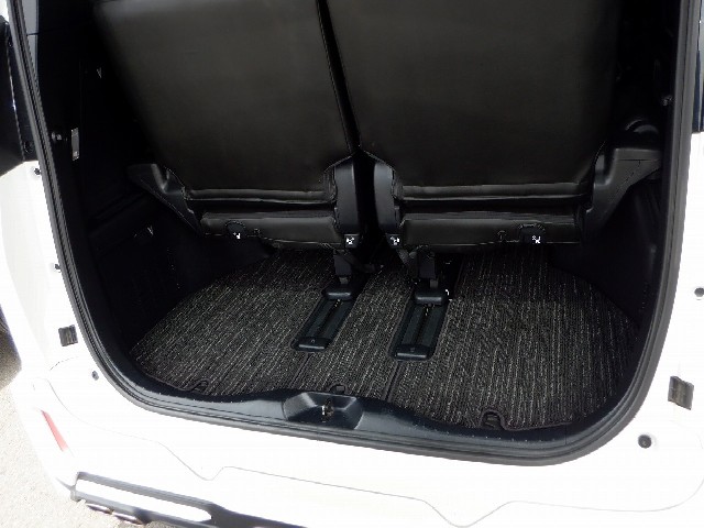 TOYOTA VELLFIRE 2017 Image 25