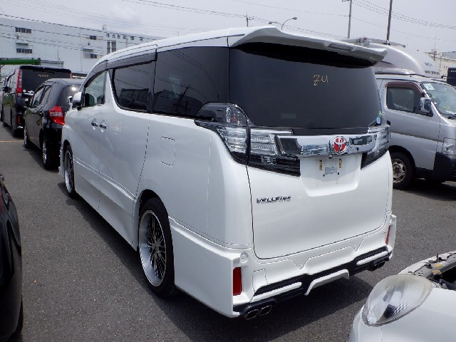 TOYOTA VELLFIRE 2017 Image 28