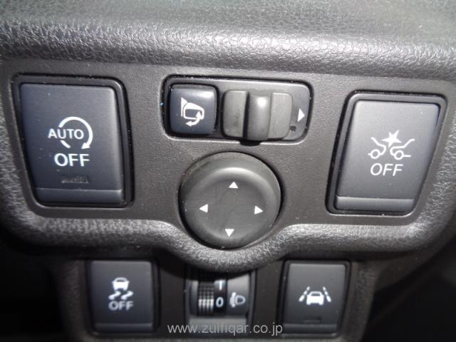 NISSAN NOTE 2017 Image 7