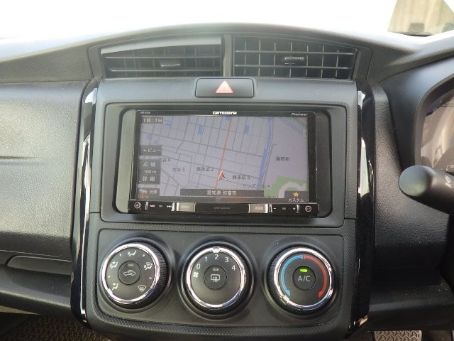 TOYOTA COROLLA AXIO 2017 Image 21