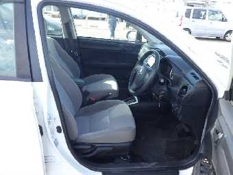 TOYOTA COROLLA AXIO 2017 Image 18