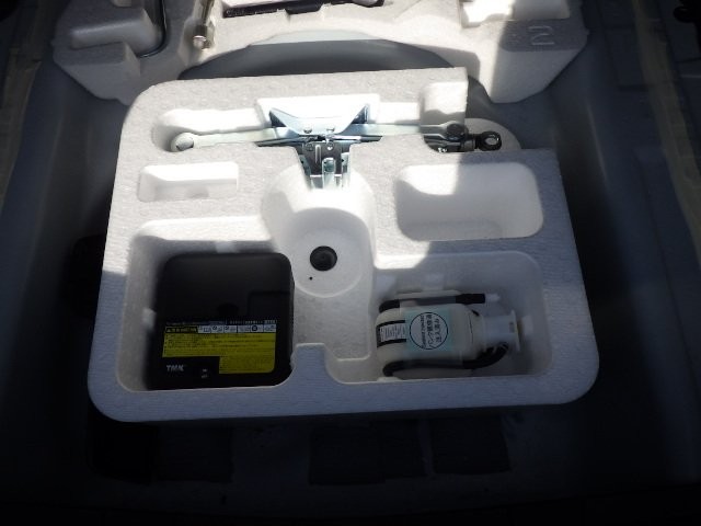 TOYOTA COROLLA AXIO 2017 Image 31