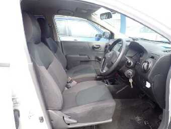 NISSAN NV150 AD 2017 Image 4