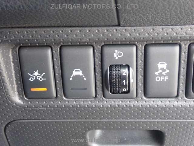 NISSAN NV150 AD 2017 Image 9