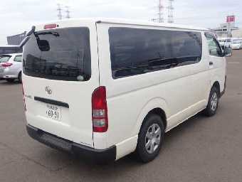 TOYOTA REGIUSACE 2017 Image 2