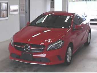 MERCEDES BENZ A CLASS 2017 Image 1
