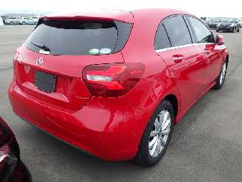 MERCEDES BENZ A CLASS 2017 Image 15