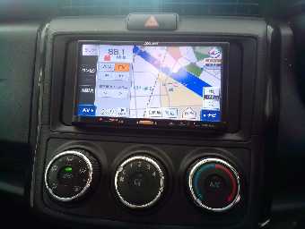 TOYOTA COROLLA AXIO 2017 Image 6