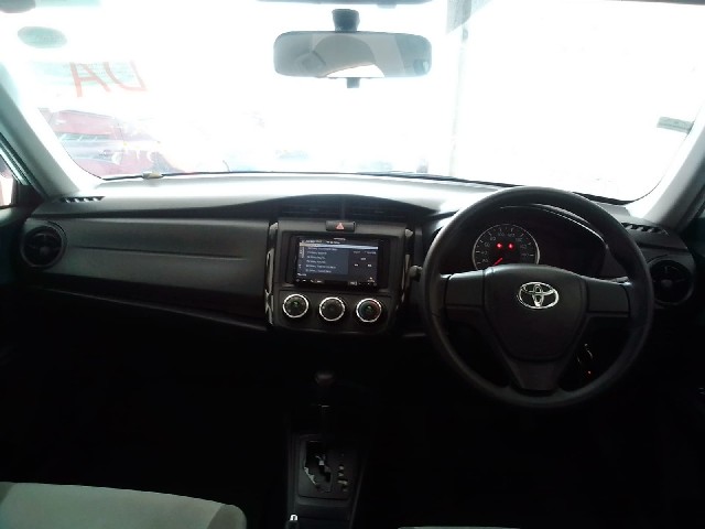 TOYOTA COROLLA AXIO 2017 Image 23
