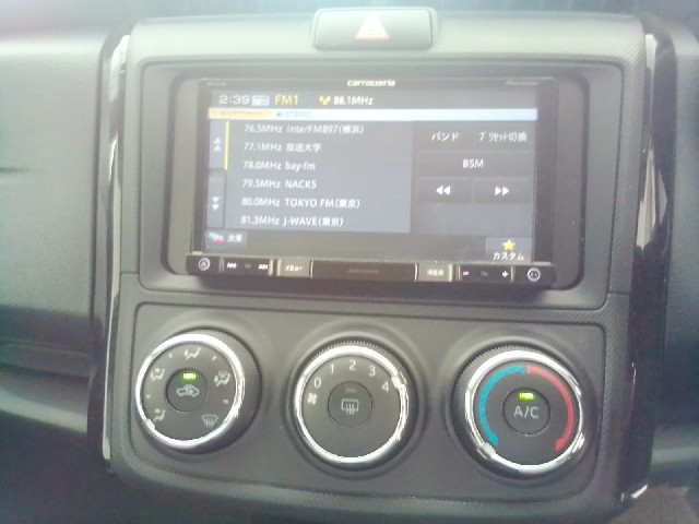 TOYOTA COROLLA AXIO 2017 Image 24