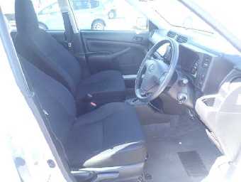 TOYOTA SUCCEED 2017 Image 5