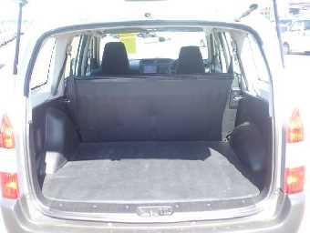 TOYOTA SUCCEED 2017 Image 6