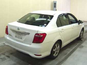 TOYOTA COROLLA AXIO 2017 Image 2