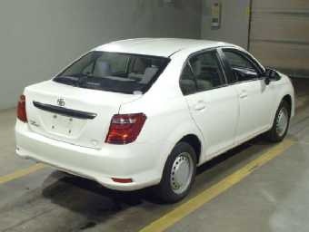 TOYOTA COROLLA AXIO 2017 Image 2