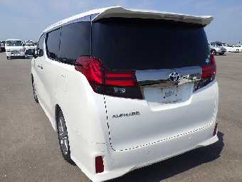 TOYOTA ALPHARD 2017 Image 19