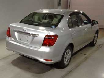 TOYOTA COROLLA AXIO 2017 Image 2