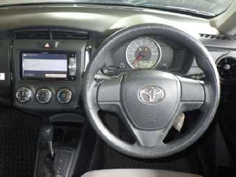 TOYOTA COROLLA AXIO 2017 Image 6