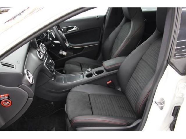 MERCEDES BENZ CLA CLASS 2019 Image 42