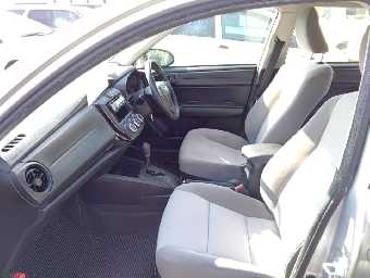 TOYOTA COROLLA AXIO 2017 Image 13