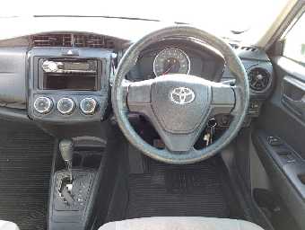 TOYOTA COROLLA AXIO 2017 Image 7