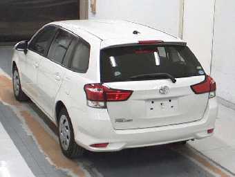 TOYOTA COROLLA FIELDER 2018 Image 2