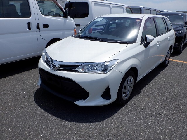TOYOTA COROLLA FIELDER 2018 Image 21