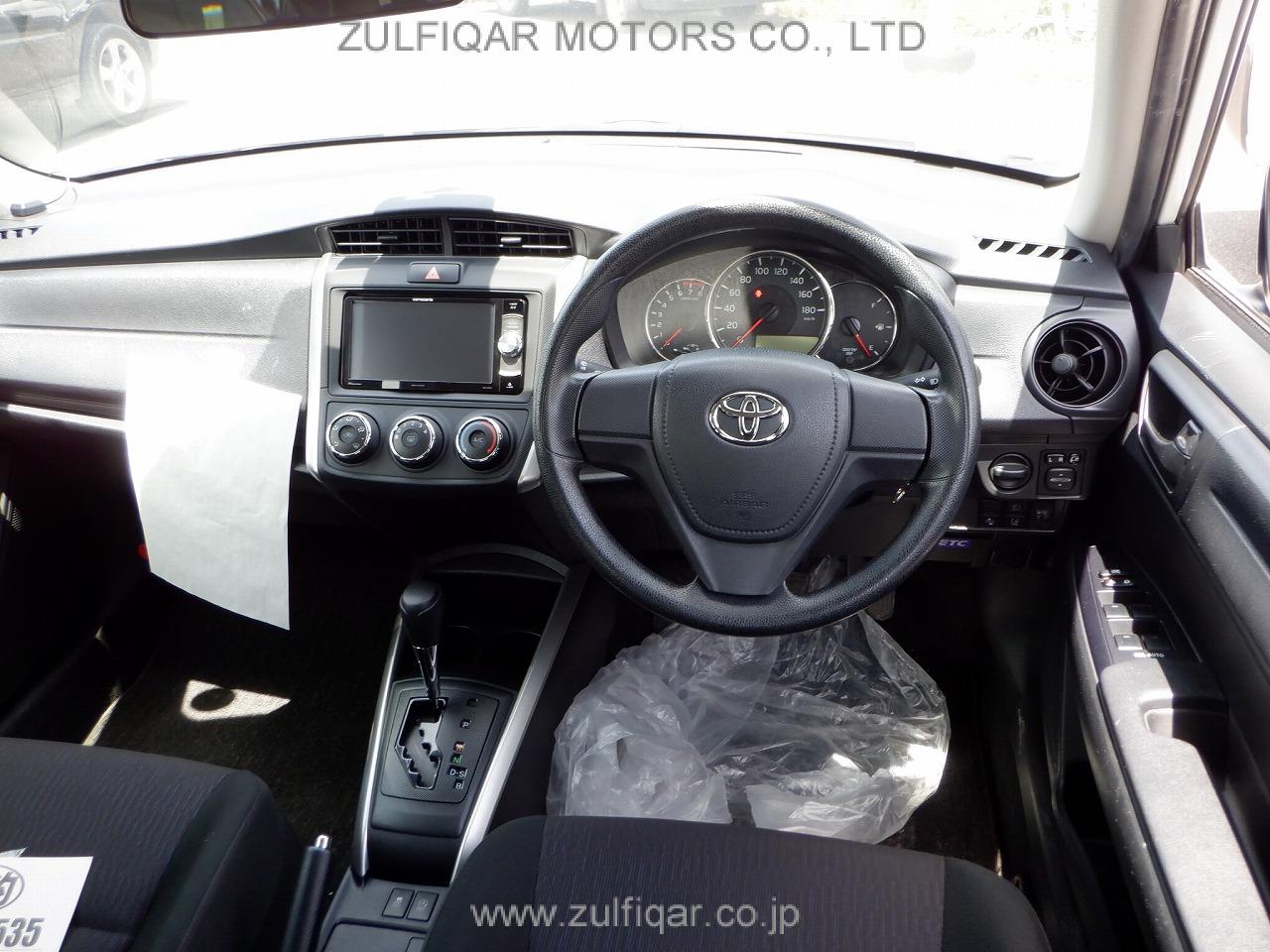 TOYOTA COROLLA FIELDER 2018 Image 8