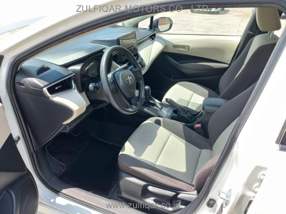 TOYOTA COROLLA 2020 Image 11