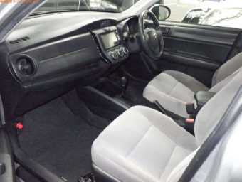 TOYOTA COROLLA AXIO 2016 Image 7