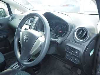 NISSAN NOTE 2016 Image 4