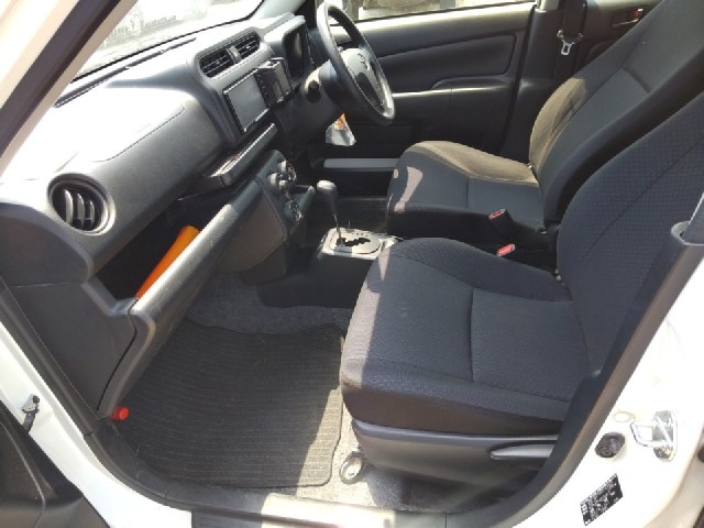 TOYOTA PROBOX 2017 Image 19