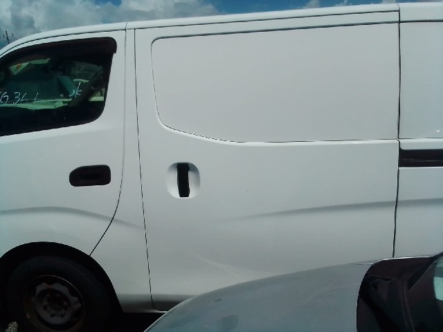 NISSAN NV350 CARAVAN 2016 Image 20