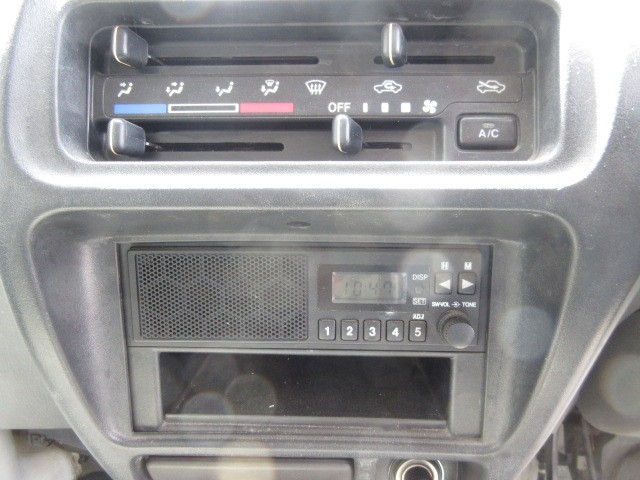 SUZUKI CARRY TRUCK 2001 Image 20