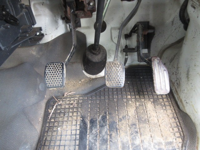 SUZUKI CARRY TRUCK 2001 Image 21