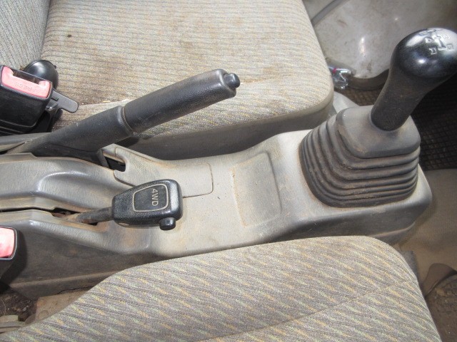 SUZUKI CARRY TRUCK 2001 Image 20