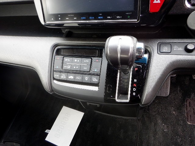 HONDA STEPWGN SPADA 2017 Image 20