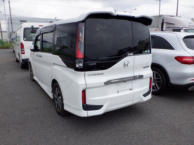 HONDA STEPWGN SPADA 2017 Image 28