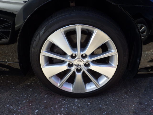 TOYOTA CROWN HYBRID 2009 Image 30