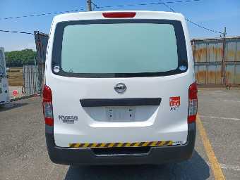 NISSAN NV350 CARAVAN 2015 Image 4