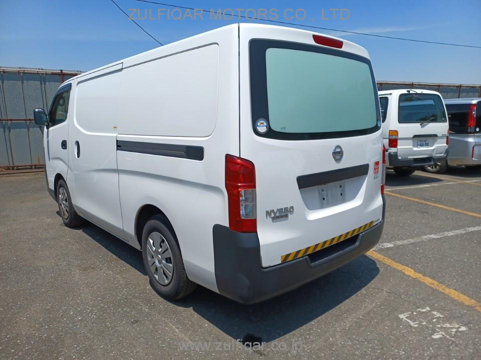 NISSAN NV350 CARAVAN 2015 Image 5