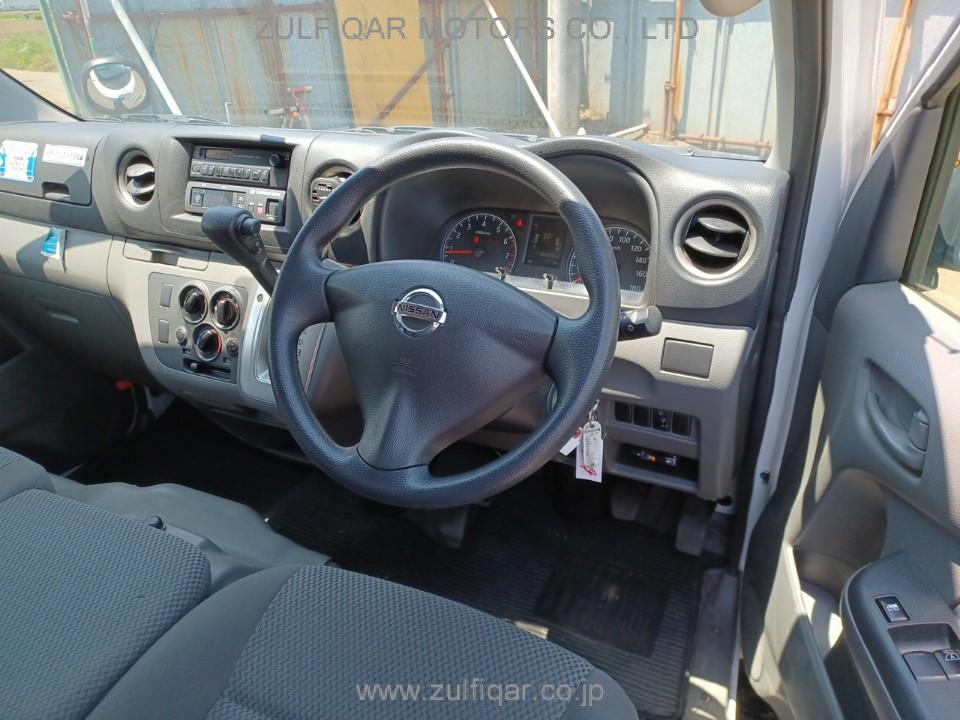 NISSAN NV350 CARAVAN 2015 Image 7