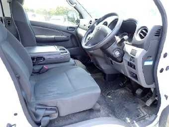 NISSAN NV350 CARAVAN 2016 Image 4