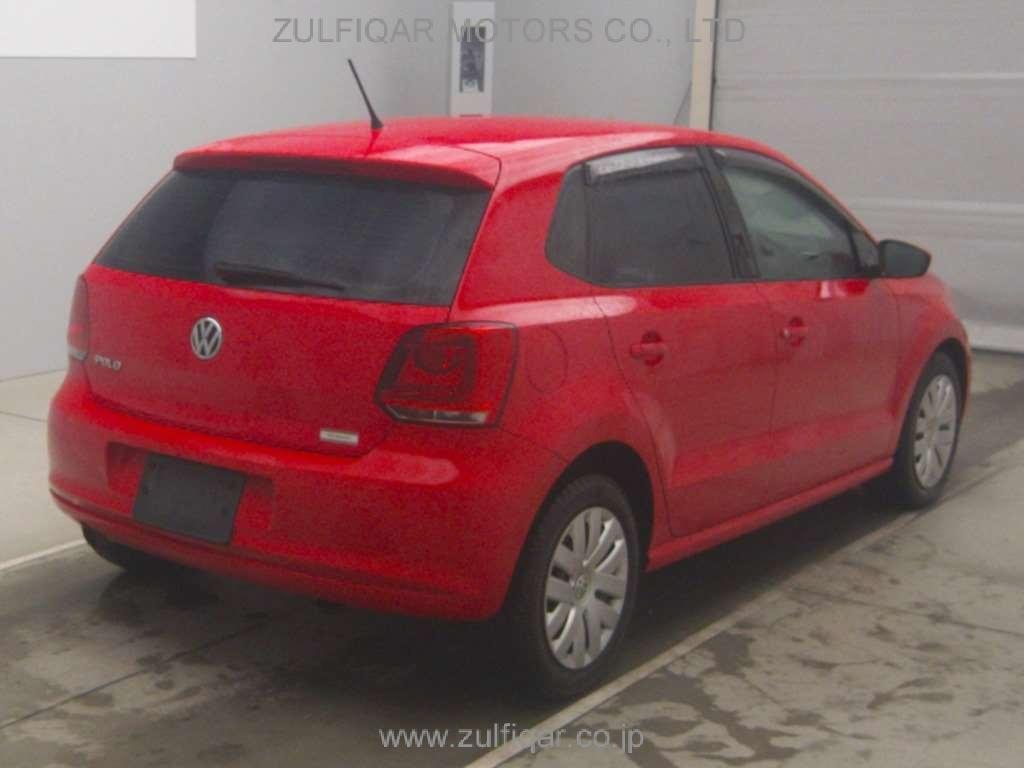 VOLKSWAGEN POLO 2009 Image 2