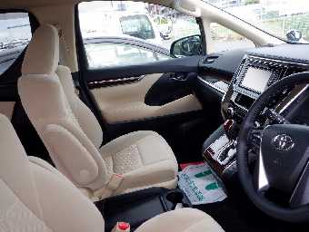 TOYOTA VELLFIRE 2017 Image 13